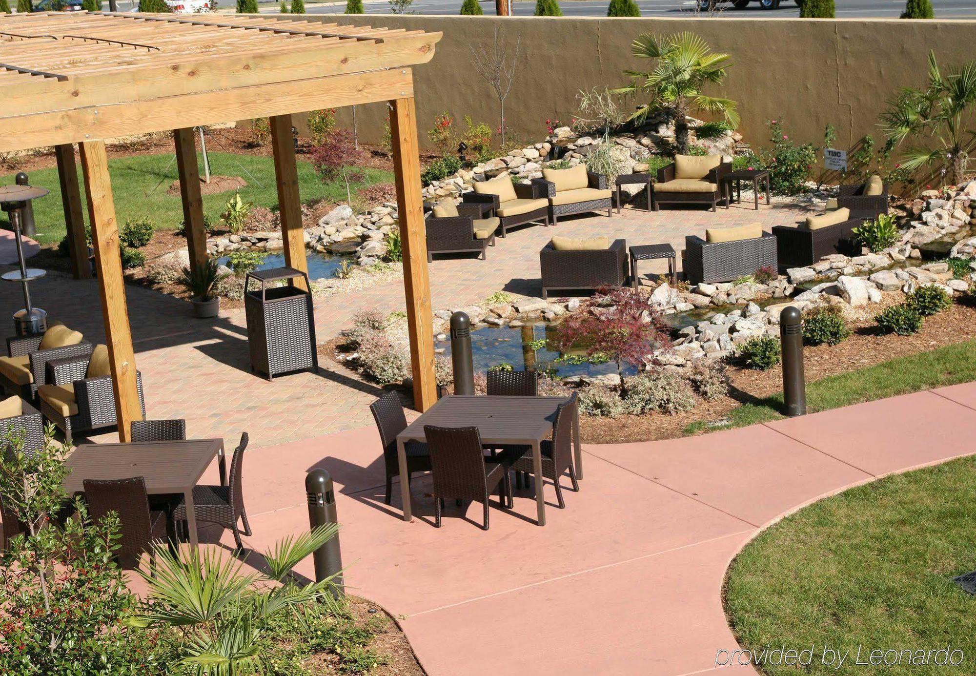 Courtyard Statesville Mooresville/Lake Norman Exterior photo